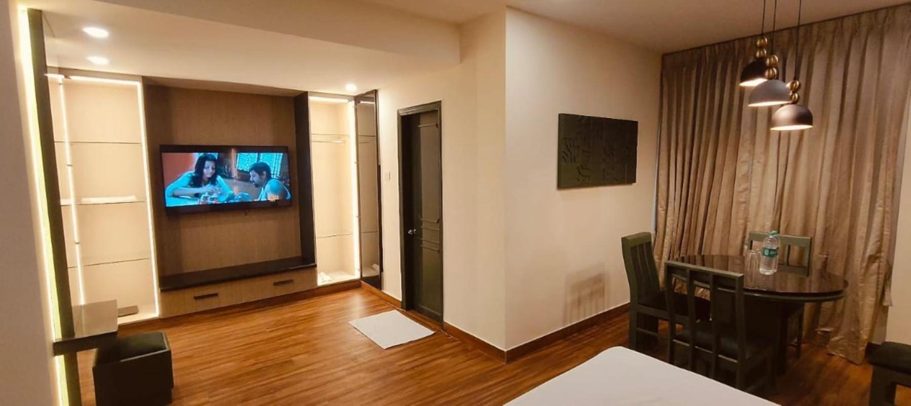 Hotel Grand Residence Ченай Екстериор снимка