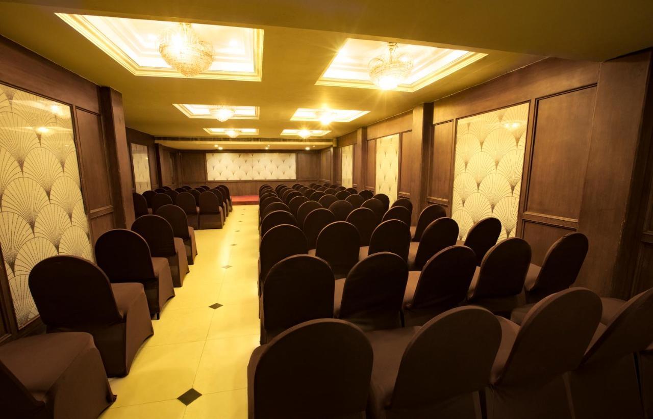 Hotel Grand Residence Ченай Екстериор снимка
